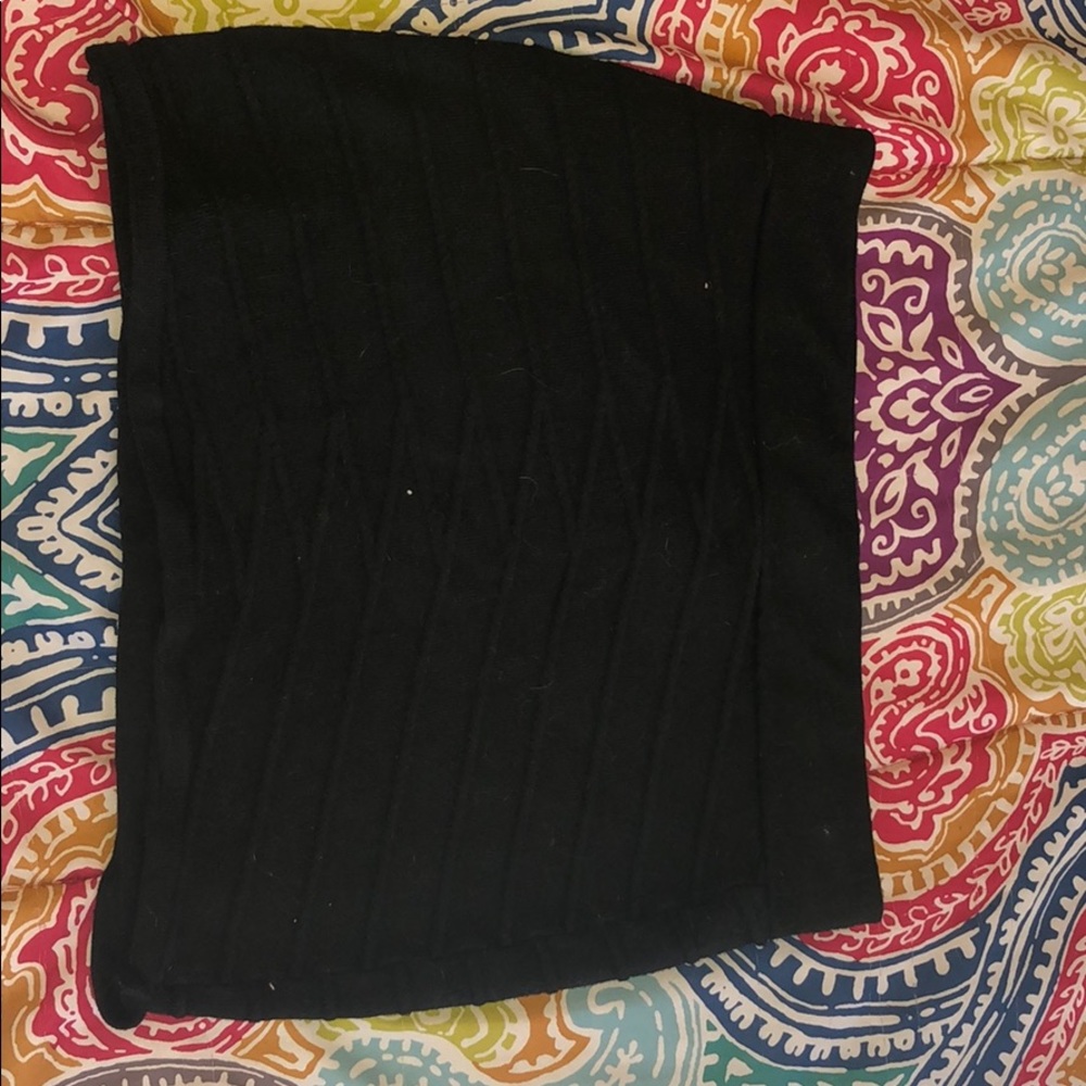 Black tight skirt
